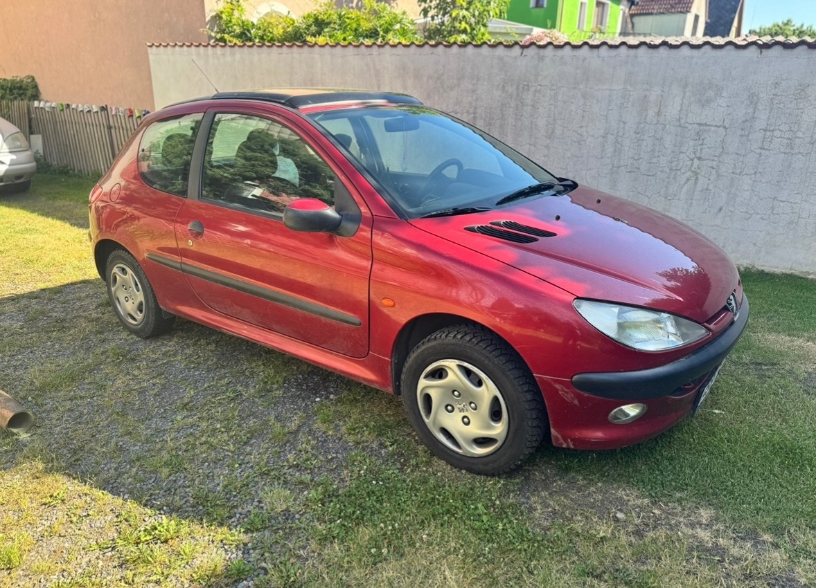 Peugeot 206