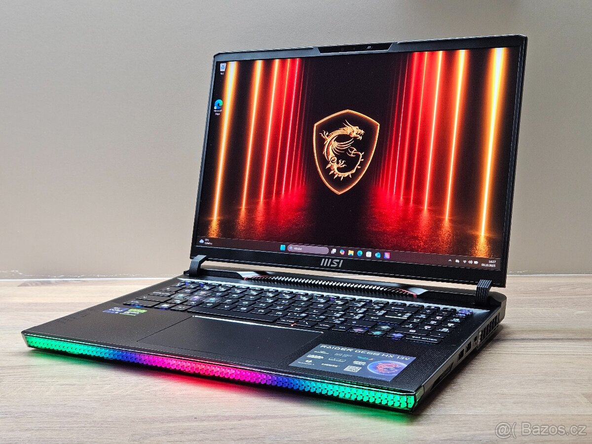 RTX 4070 8GB_MSI RAIDER GE68HX_i9-13950HX_32GB_4K UHD 16"