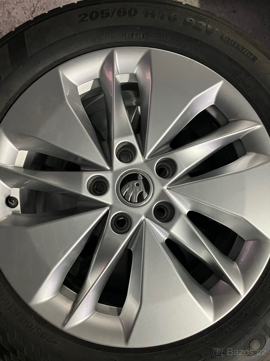 4 ALu kola R16 Velorum 205/60 R16
