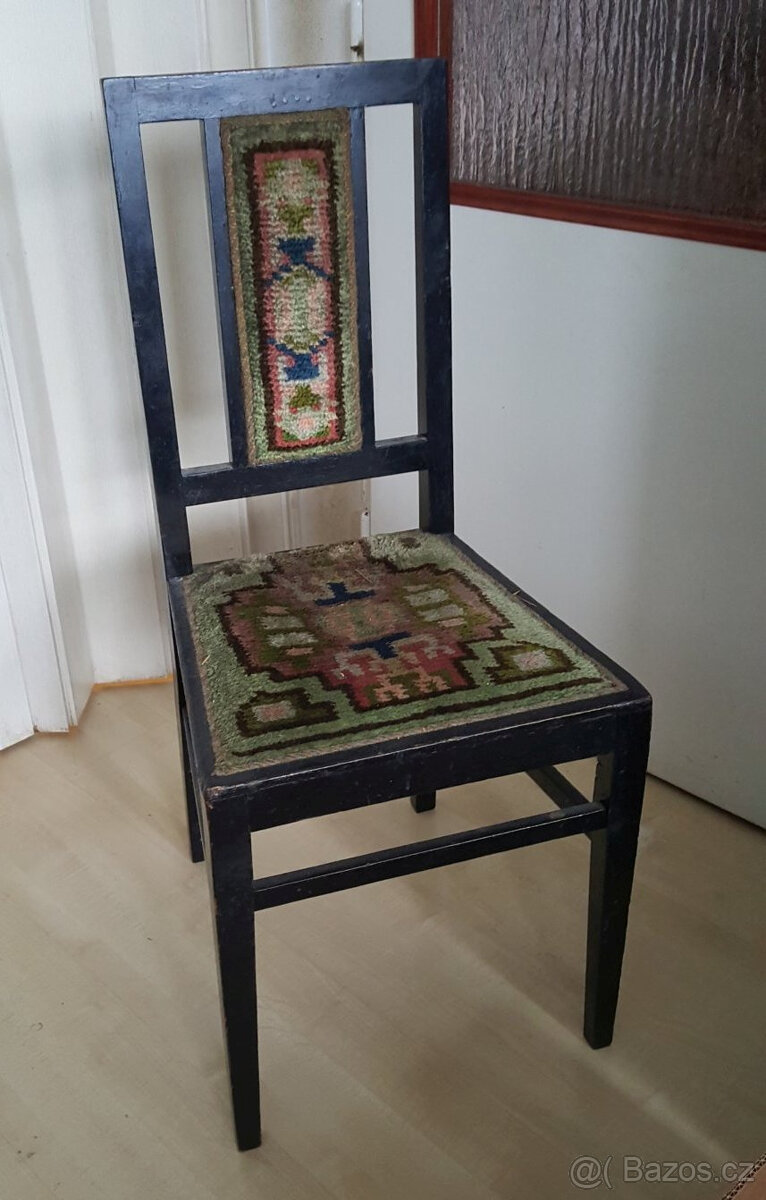 staré jídelní židle