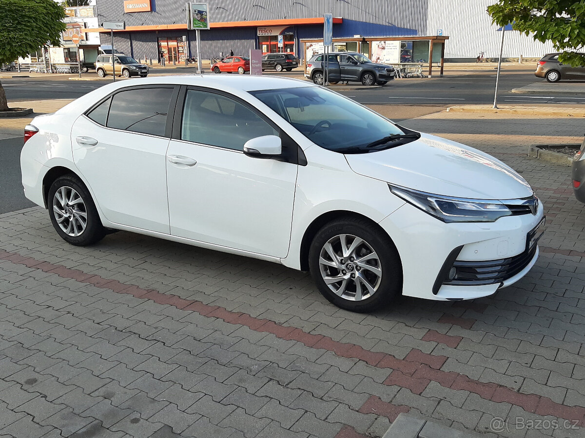 Toyota Corolla  1.6