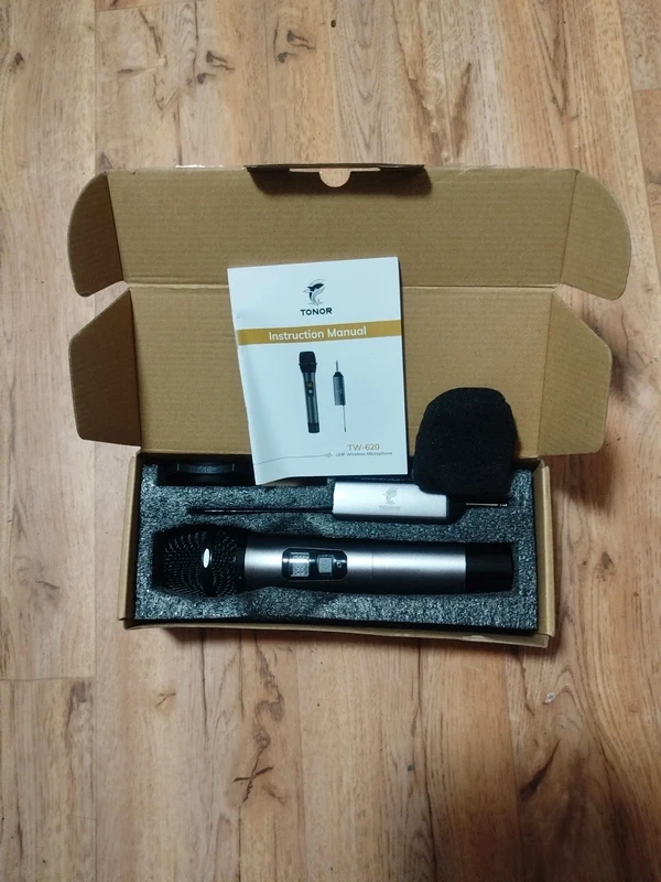 Bezdrátový mikrofon Tonor TW620