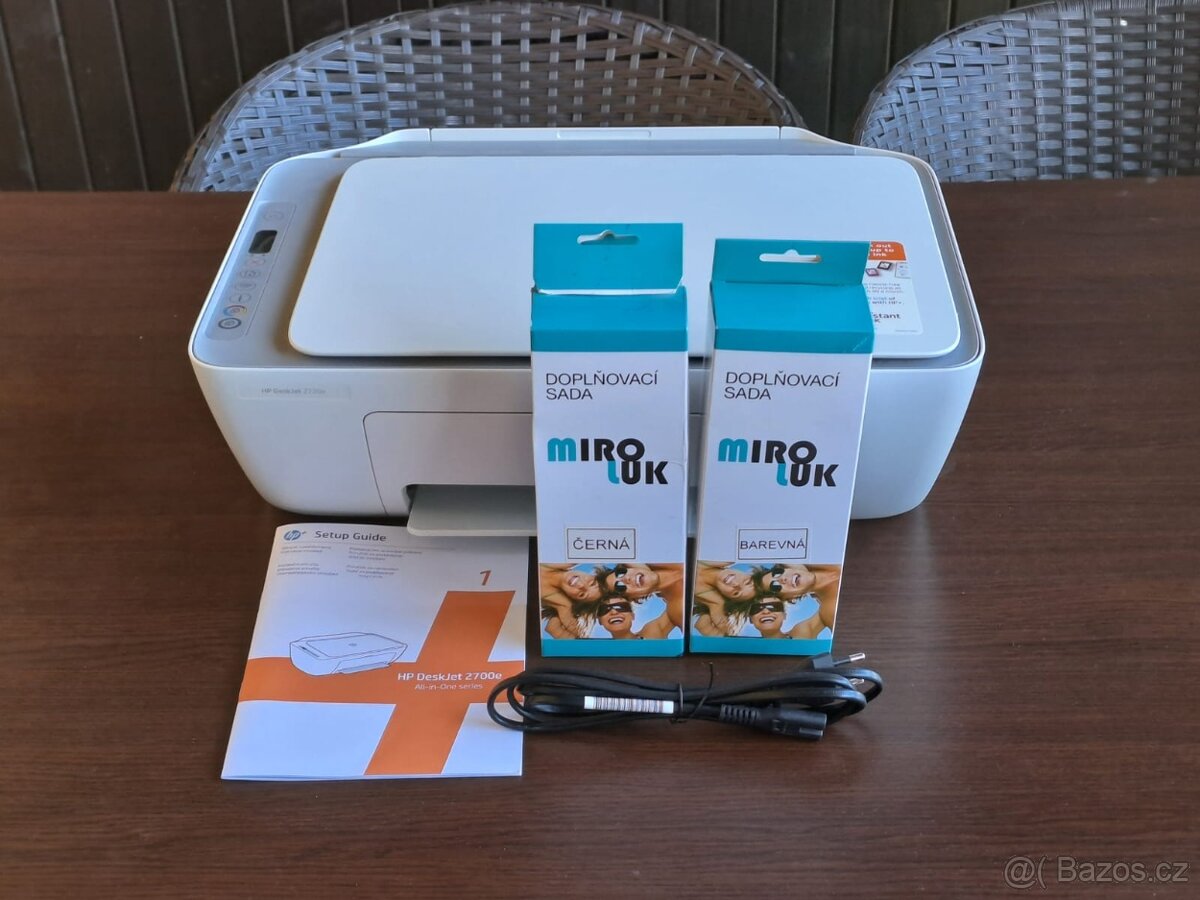 Prodám multifunkční tiskárnu HP DeskJet 2720e