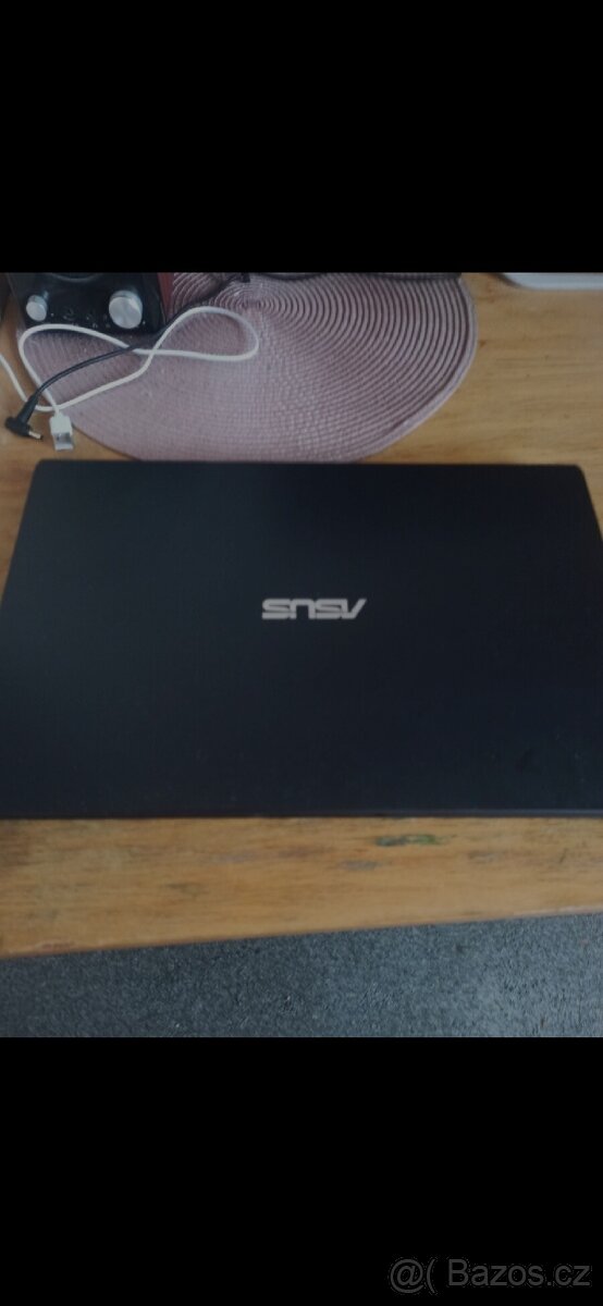 Notebook ASUS E510