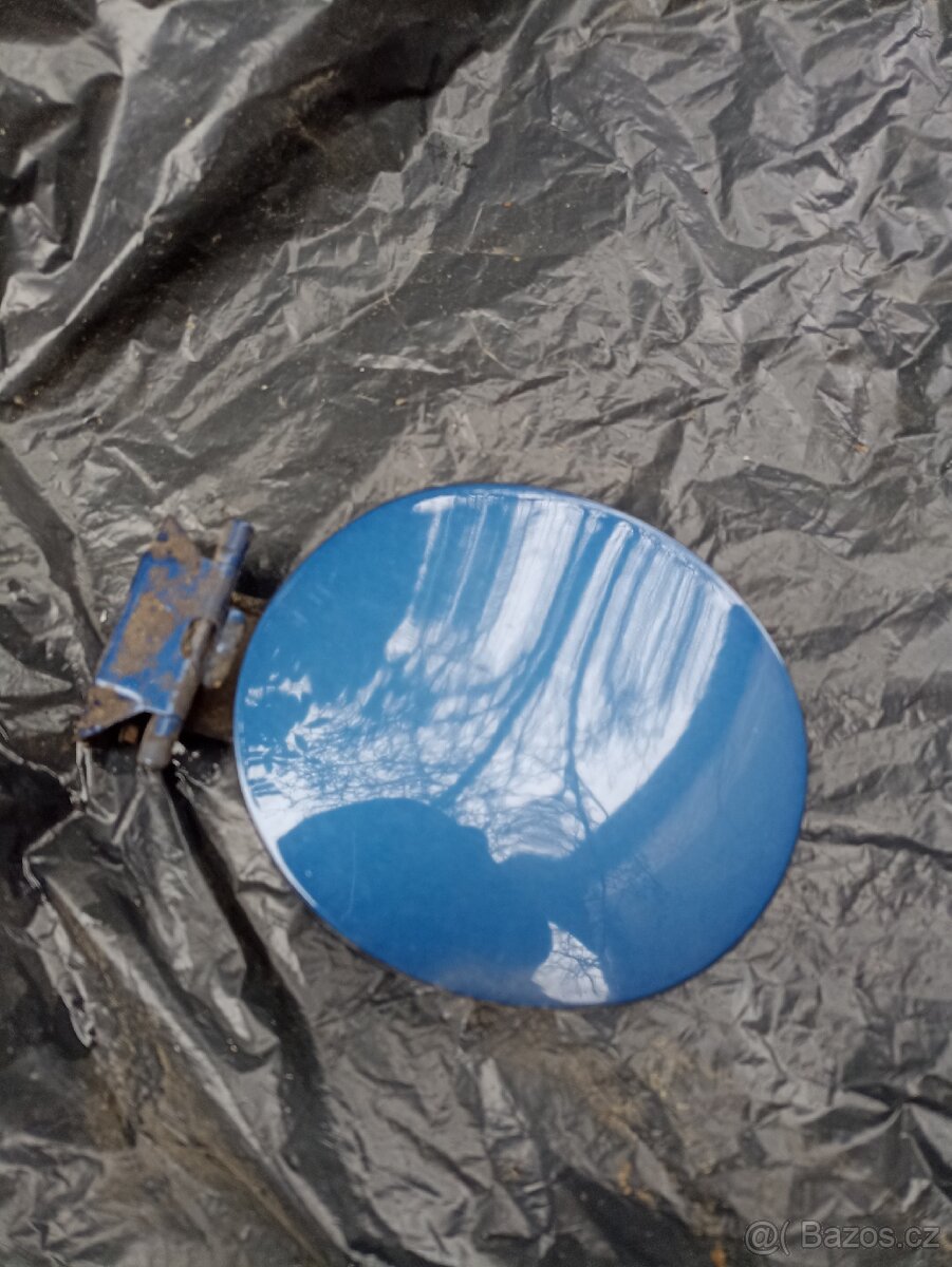 Víko nádrže MX5 NB