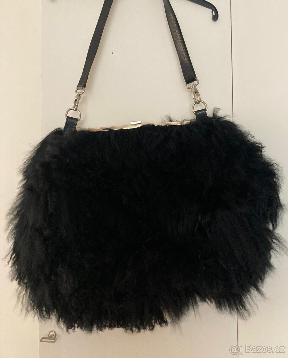 VELKÁ SLEVA Kabelka pravá kožešina - lama