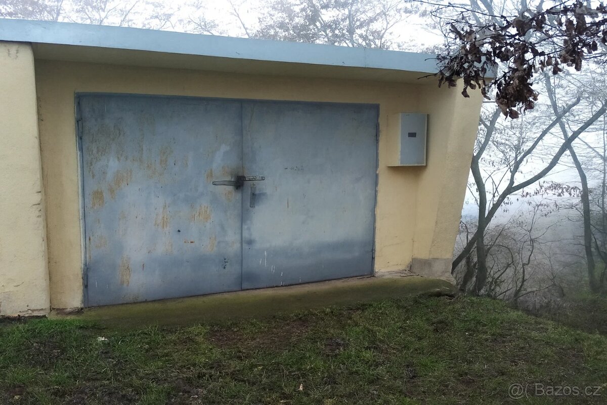 Pronájem garáže na ul. Pražská ve Znojmě