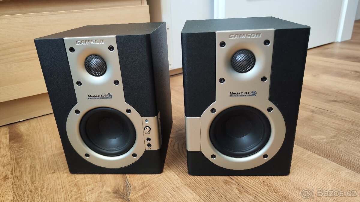 Aktivní repro Samson One 4a
