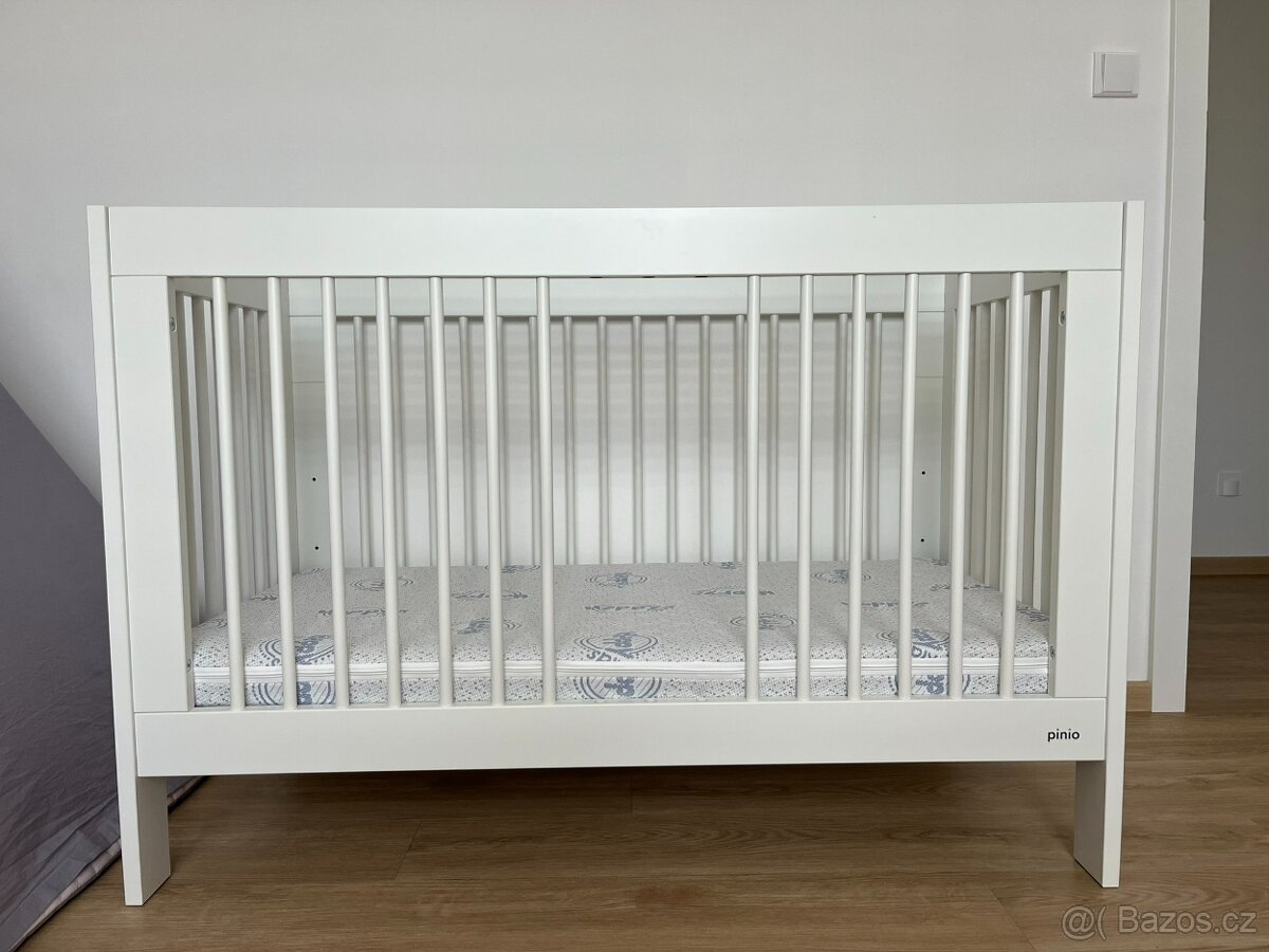 Dětská postýlka 60x120 zn. Pinio