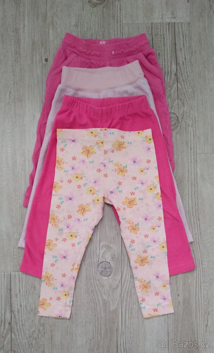 Dívčí tepláčky a legínky vel.12-18m
