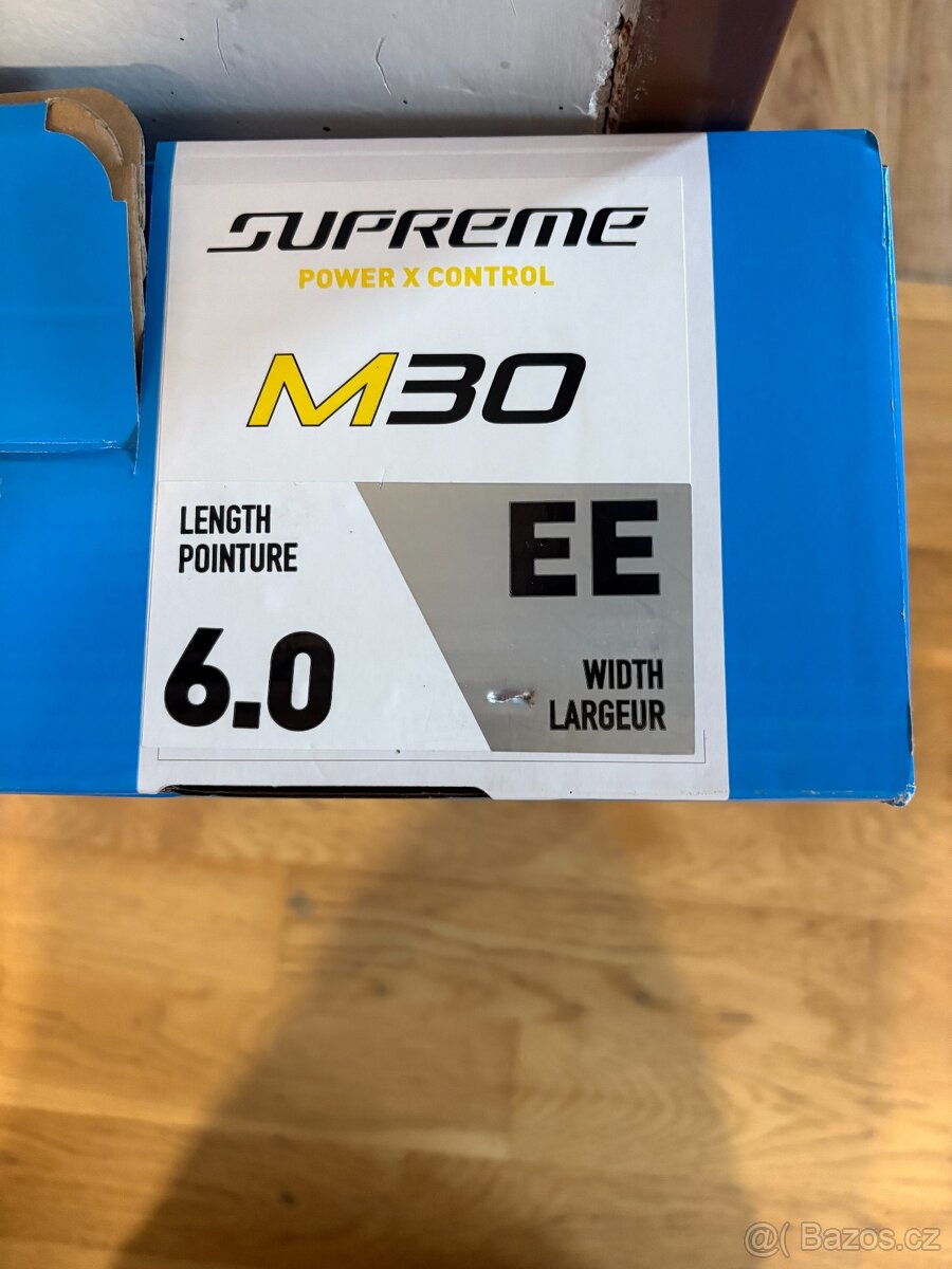 Bauer Supreme M30 velikost 6 EE