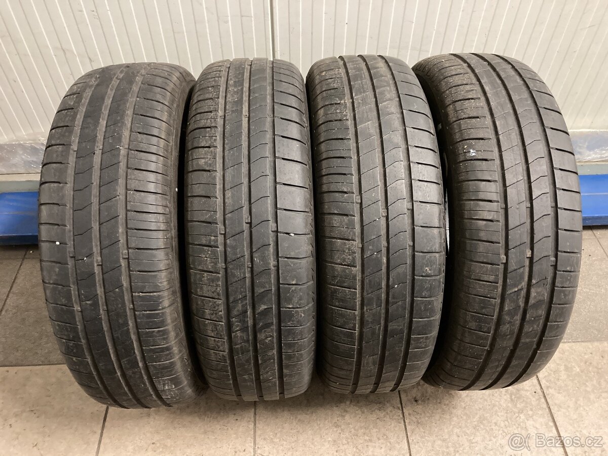 Sada letních pneumatik 185/65/15 Bridgestone