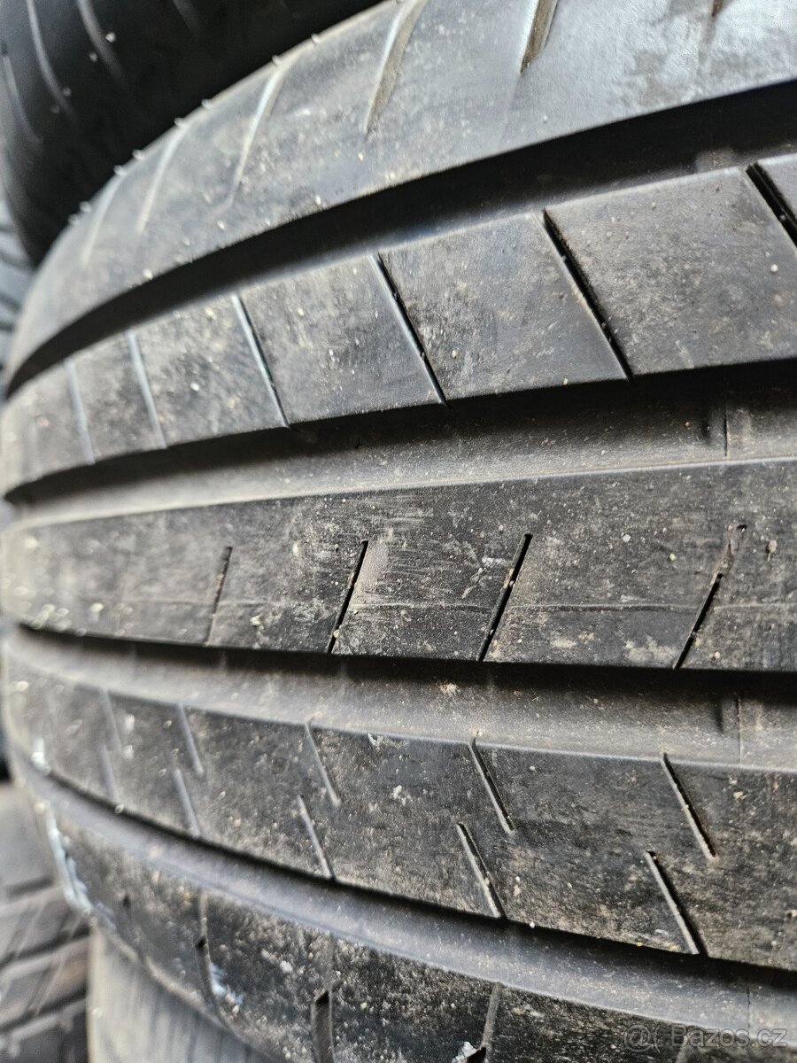225/60R18 100H Latitude Sport MICHELIN