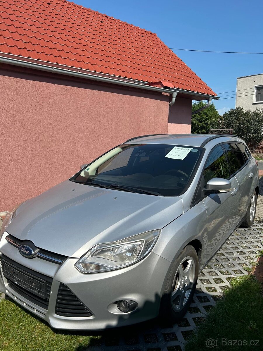 prodám Ford Focus Combi 1.6i