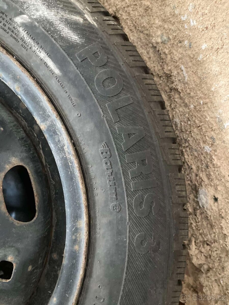Kola Škoda FAbia I, 165/70 R14 + zimní pneu