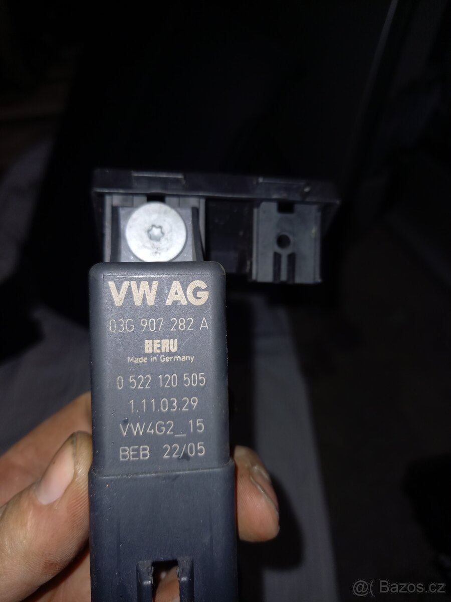 Jednotka žhavicí svíčky 03G907282A