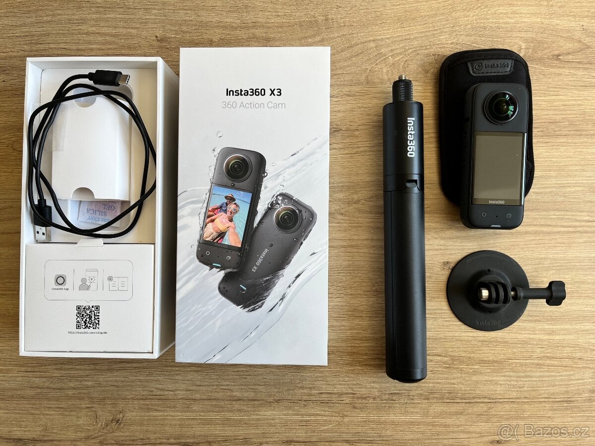 Insta 360 X3 + selfie tyč/tripod