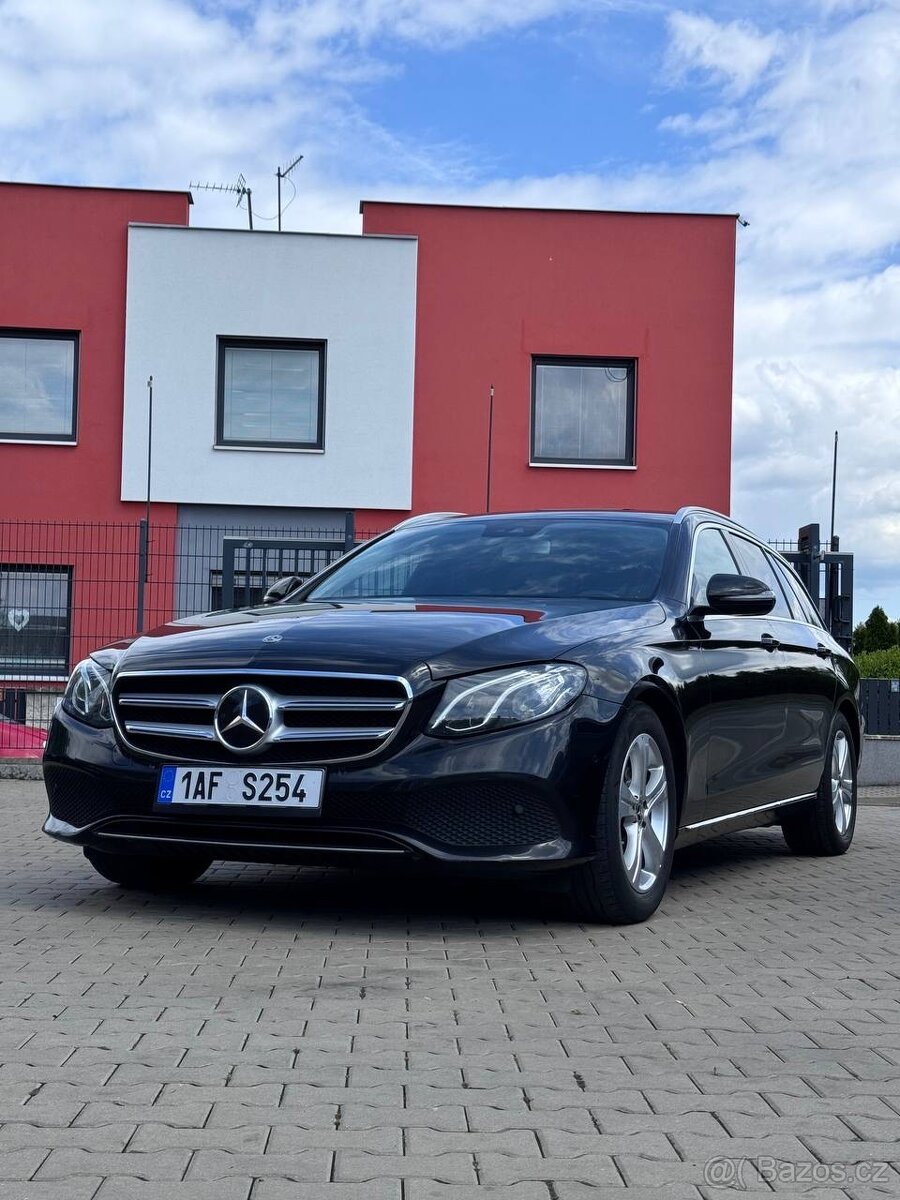 Mercedes-Benz E-Class (W213)