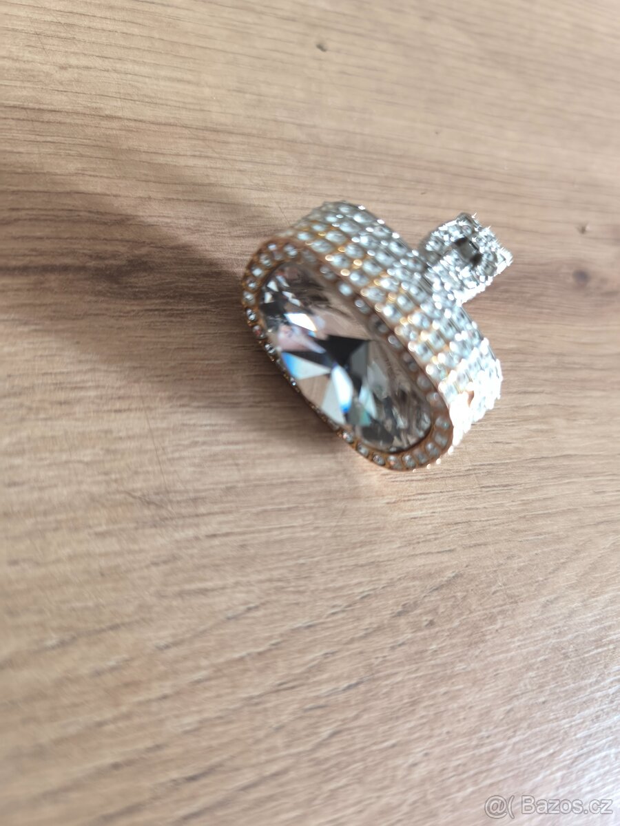 Originální Swarovsky prsten s cejchem labutě