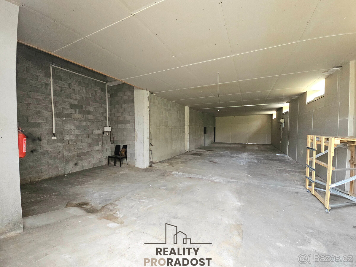 Pronájem komerčních prostorů 149 m2 s klimatizací