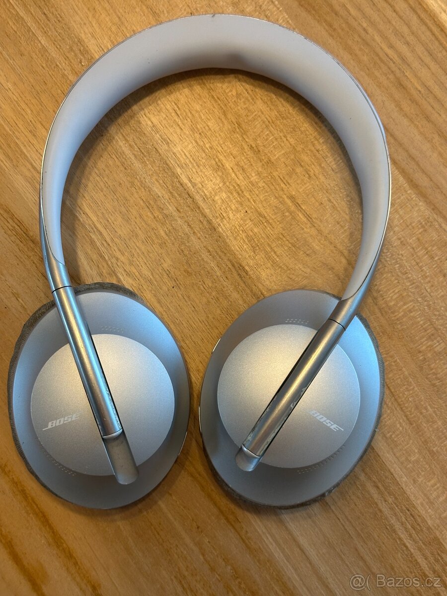 Bezdrátová sluchátka Bose Noise Cancelling 700 2