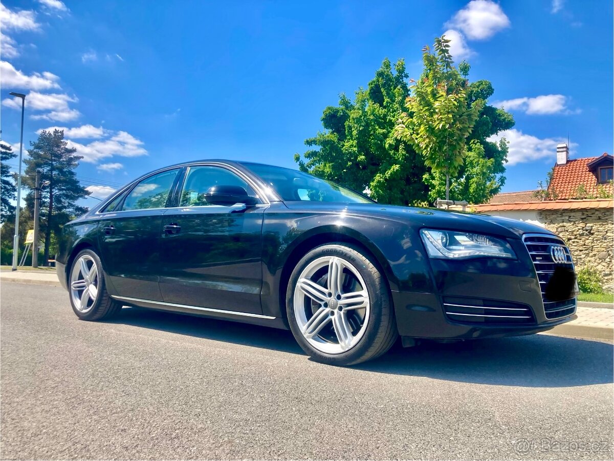 Audi A8 3.0tdi Quattro 184kw model 2013 webasto Nová STK