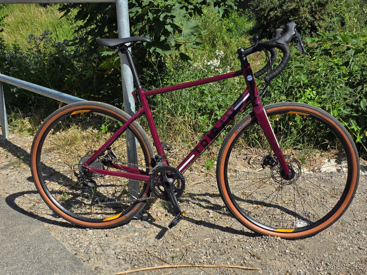 Univerzální gravel kolo Triban 520 2x11 (vel. L) - jako nové