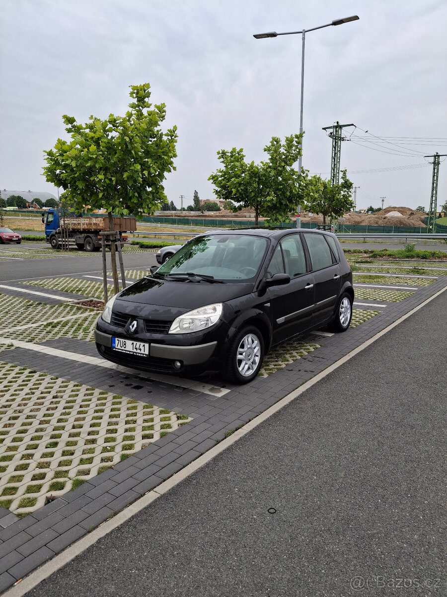 Renault Megane Scenic 2 1,5dci manuál 6g nová STK