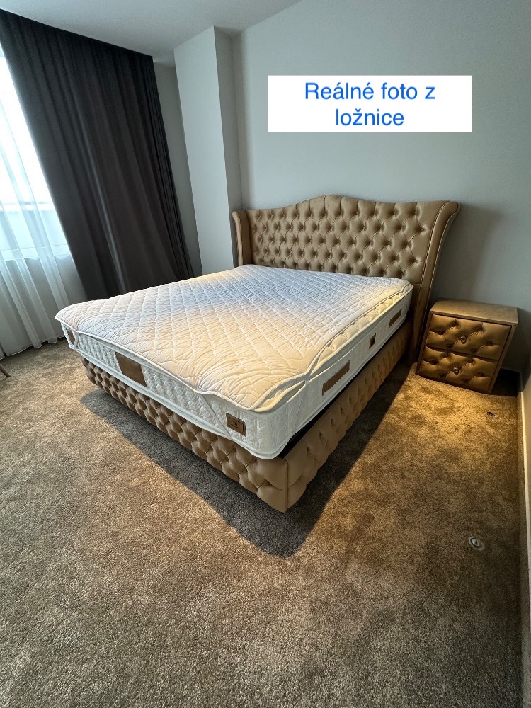 Prodám novou postel 180x200 vč matrace a 2 nočních stolků