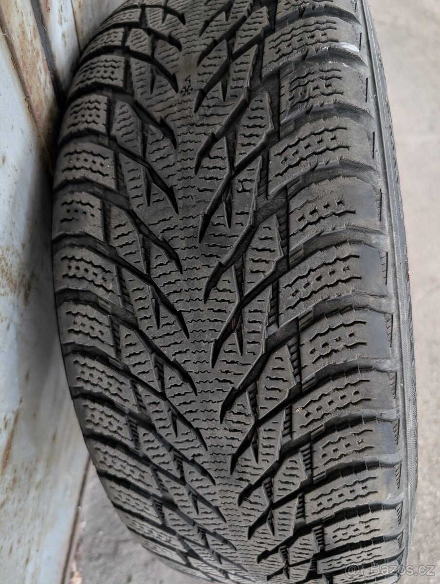 zimní kola ocel M+S.205/55R16.94R Nokian tyres 4ks