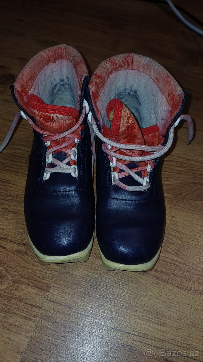 dětské boty na běžky, vel. 33 NNN
