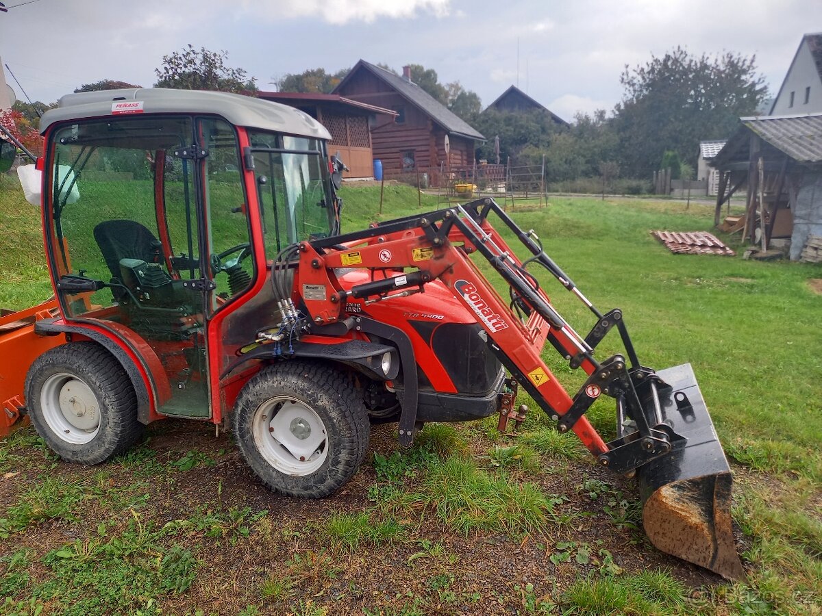Traktor Antonio Carraro TTR 4400 HST