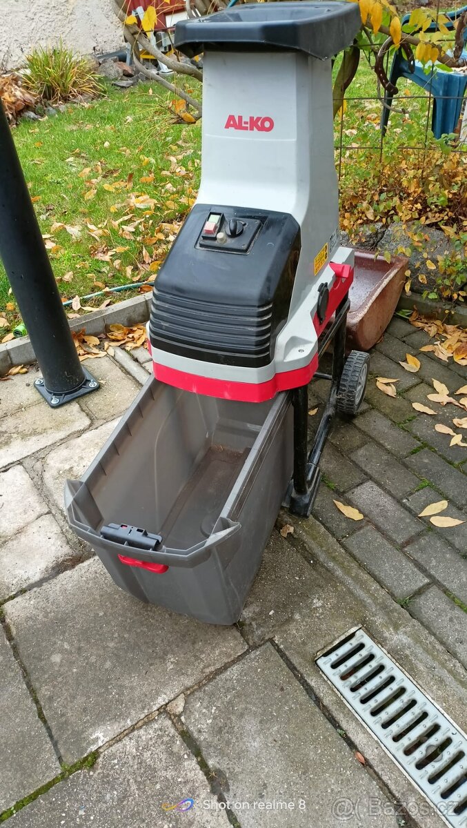 Prodám drtič větví