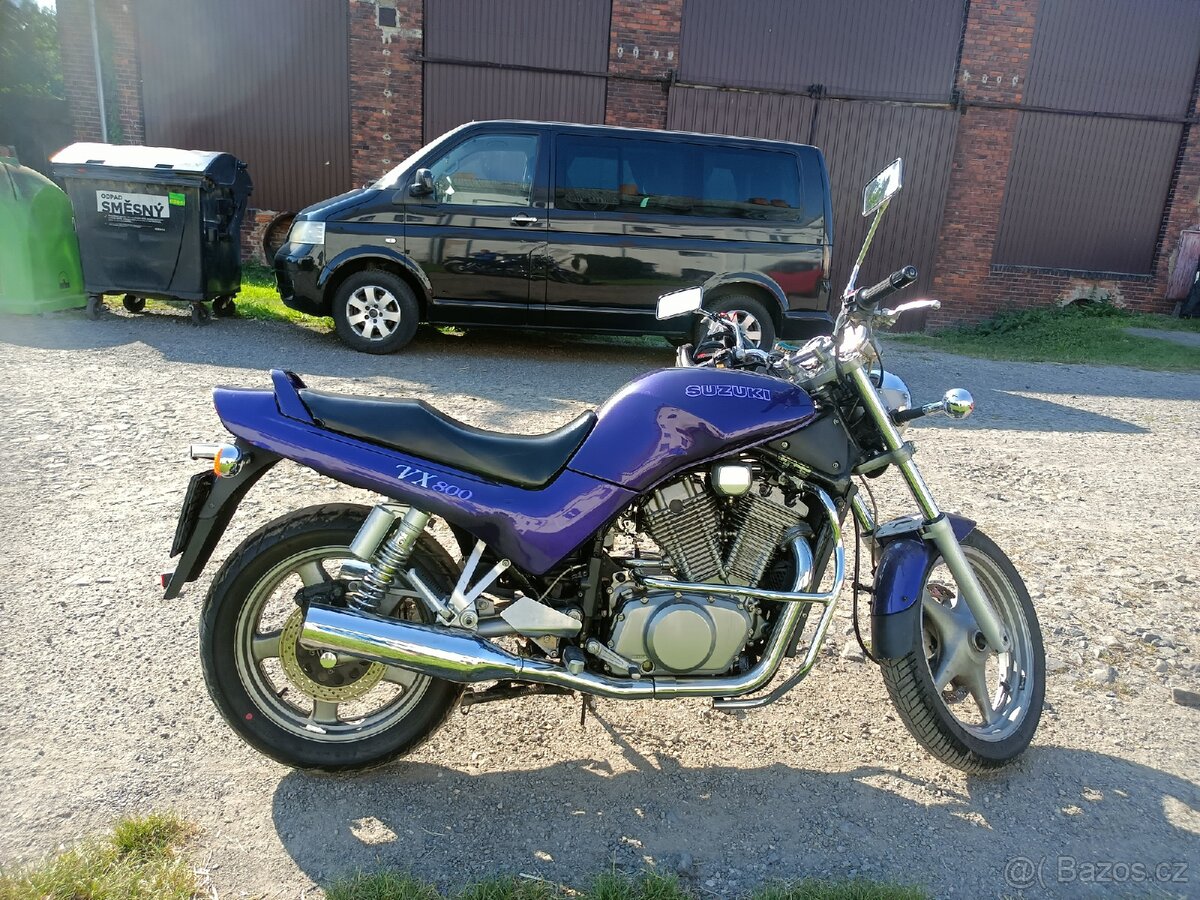 Suzuki VX 800