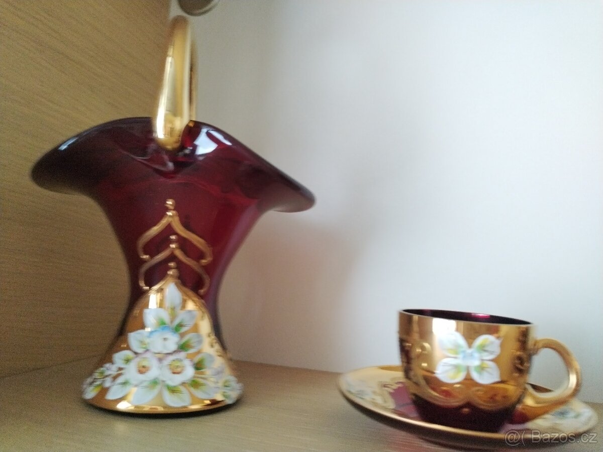 Novoborske sklo sada