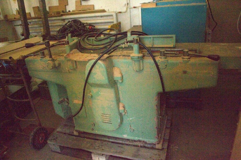 Srovnávačka RF S 40