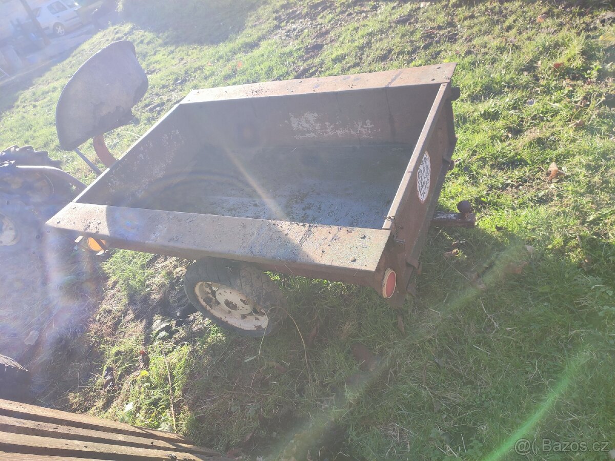 Vozík/přívěs Vari