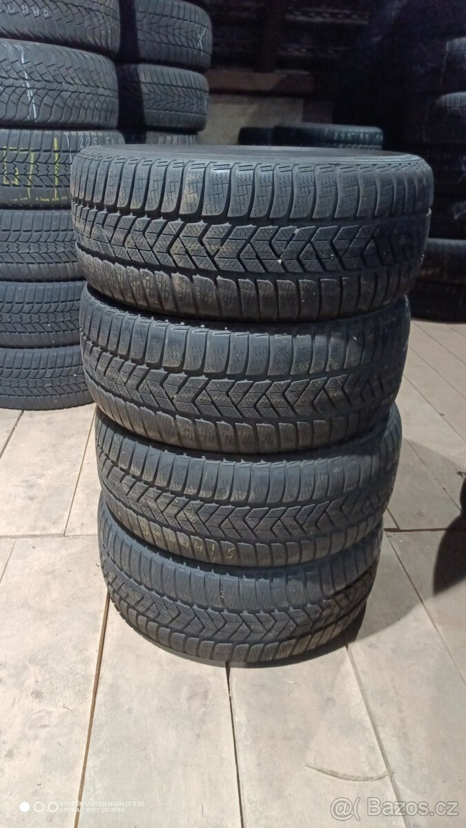 Zimní pneumatiky 225/40r18
