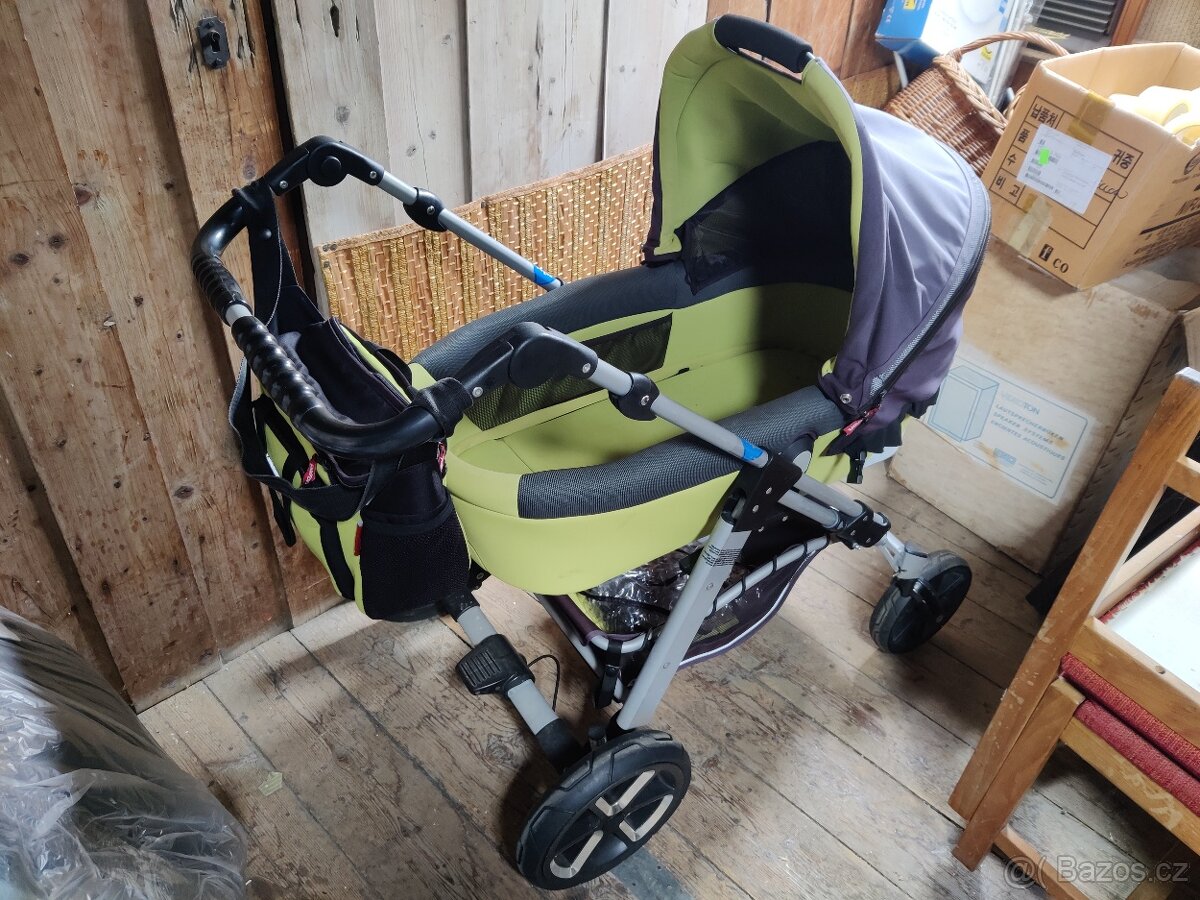 Kočárek Patron hluboký - zelený