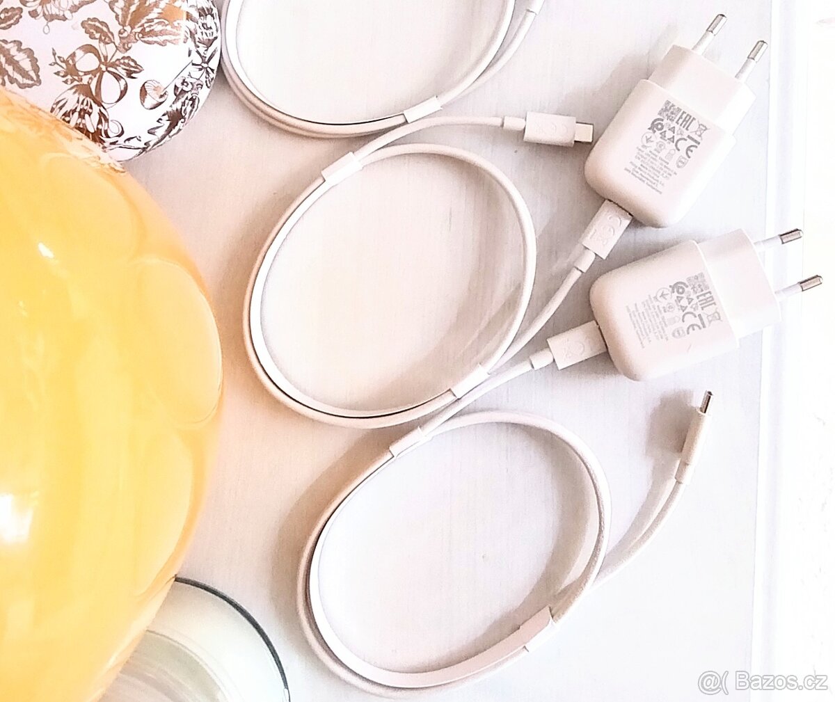 Nabíjecí adaptér s datovým kabelem Igos