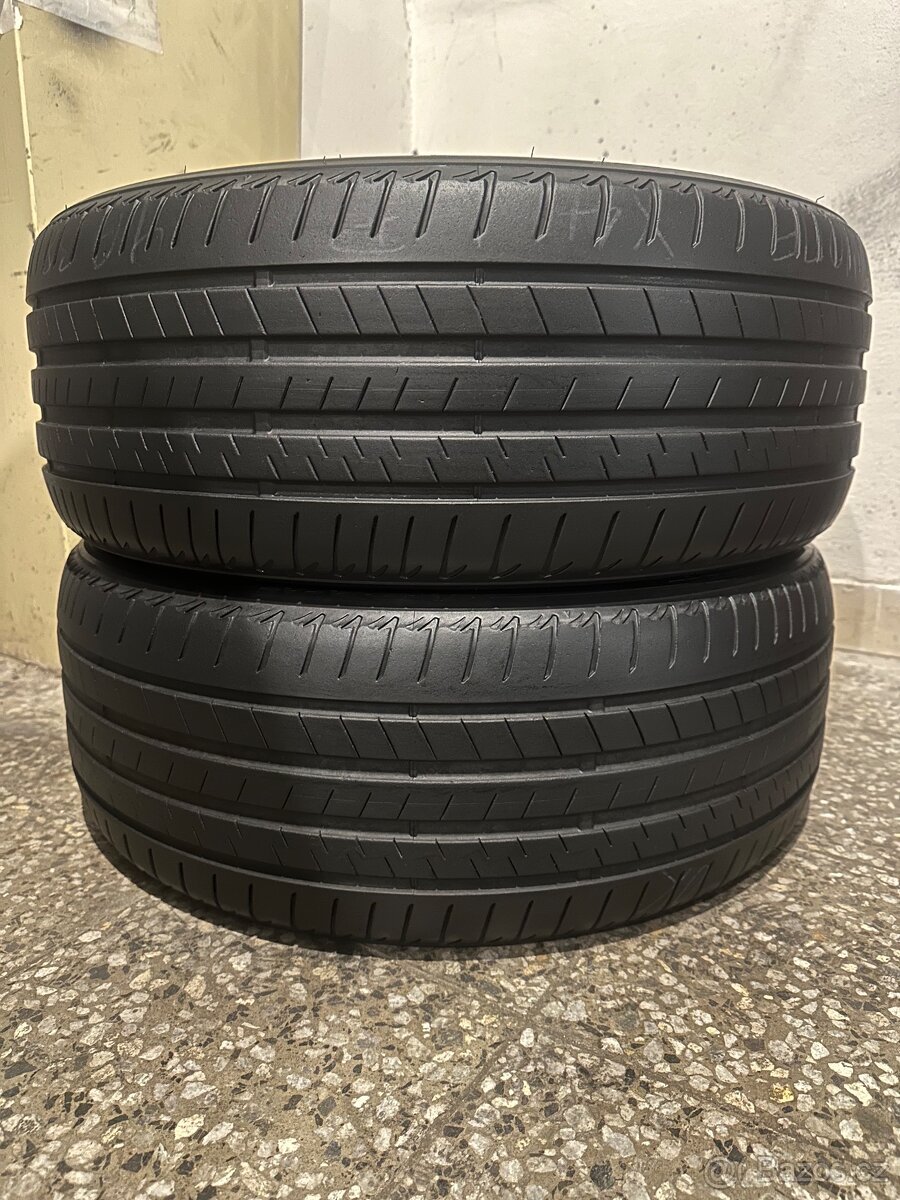 Letni pneu 245/40/21 Bridgestone Alenza 001