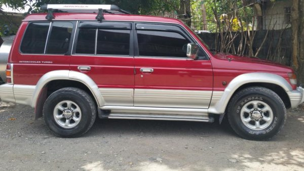 MITSUBISHI PAJERO 3000 V6  AUTOMAT  NÁHR. DÍLY