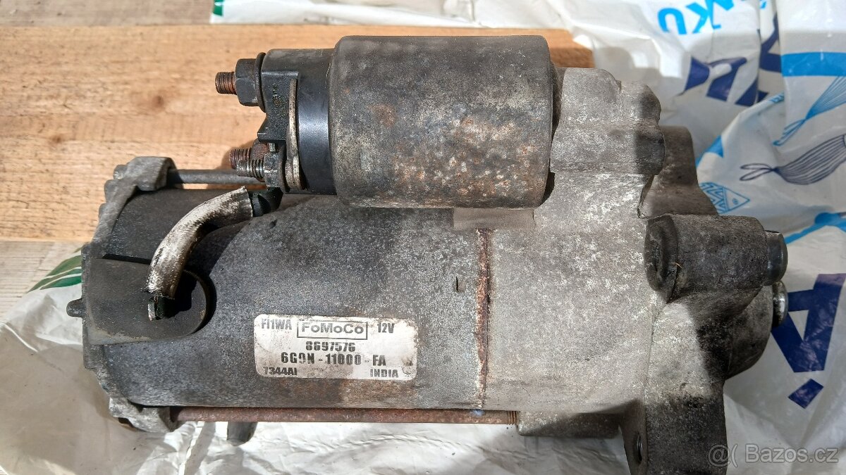 Originalní starter FoMoCo z Volvo V50 2.0D
