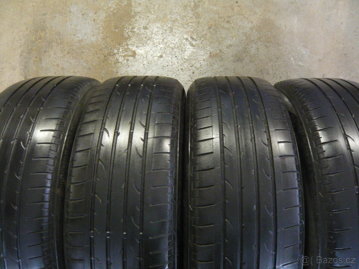 Pneu 225/55/18, 225-55-18, 225 55 18 - - - -