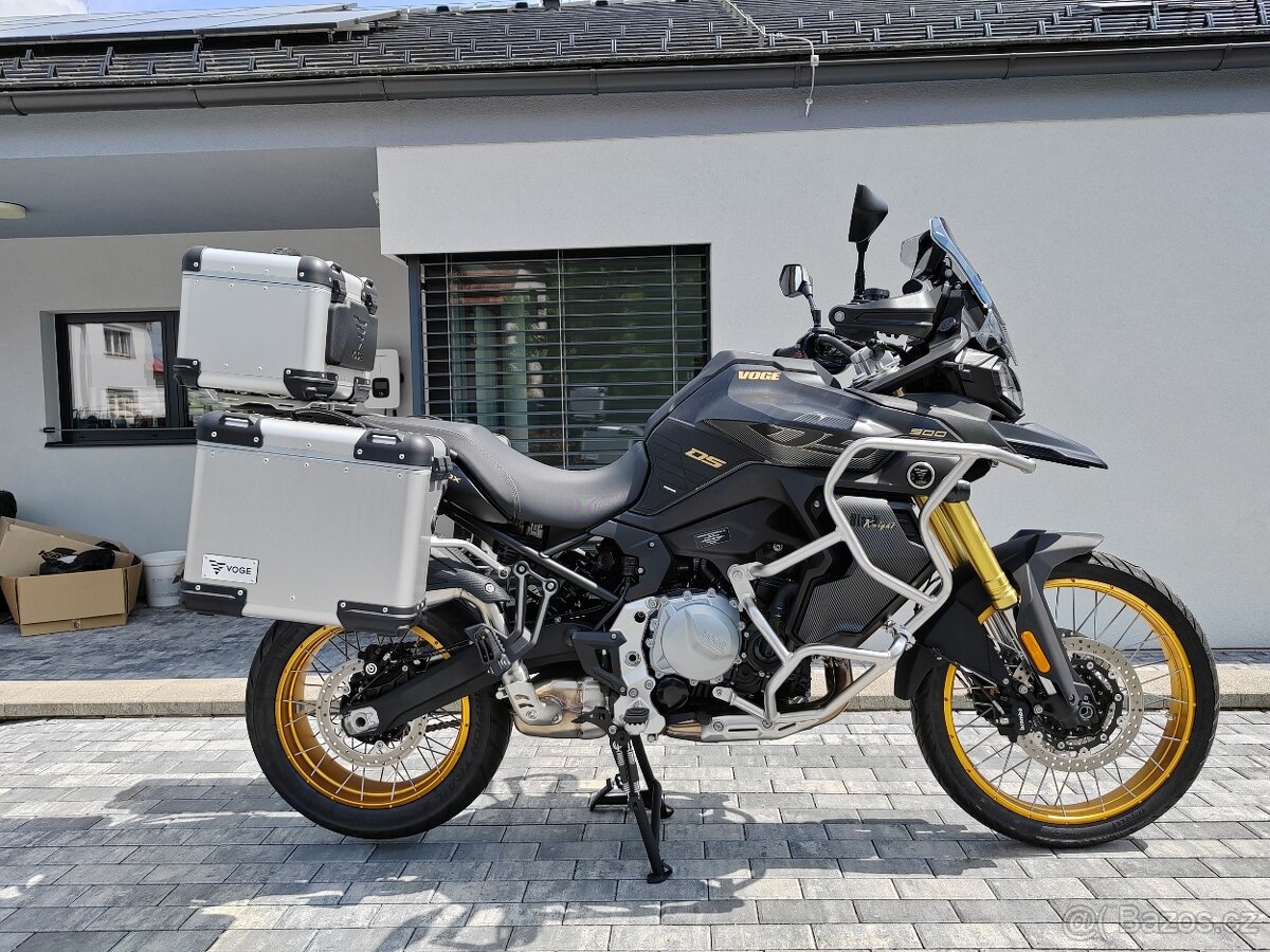 Voge 900 DSX Plná výbava záruka 10/2028