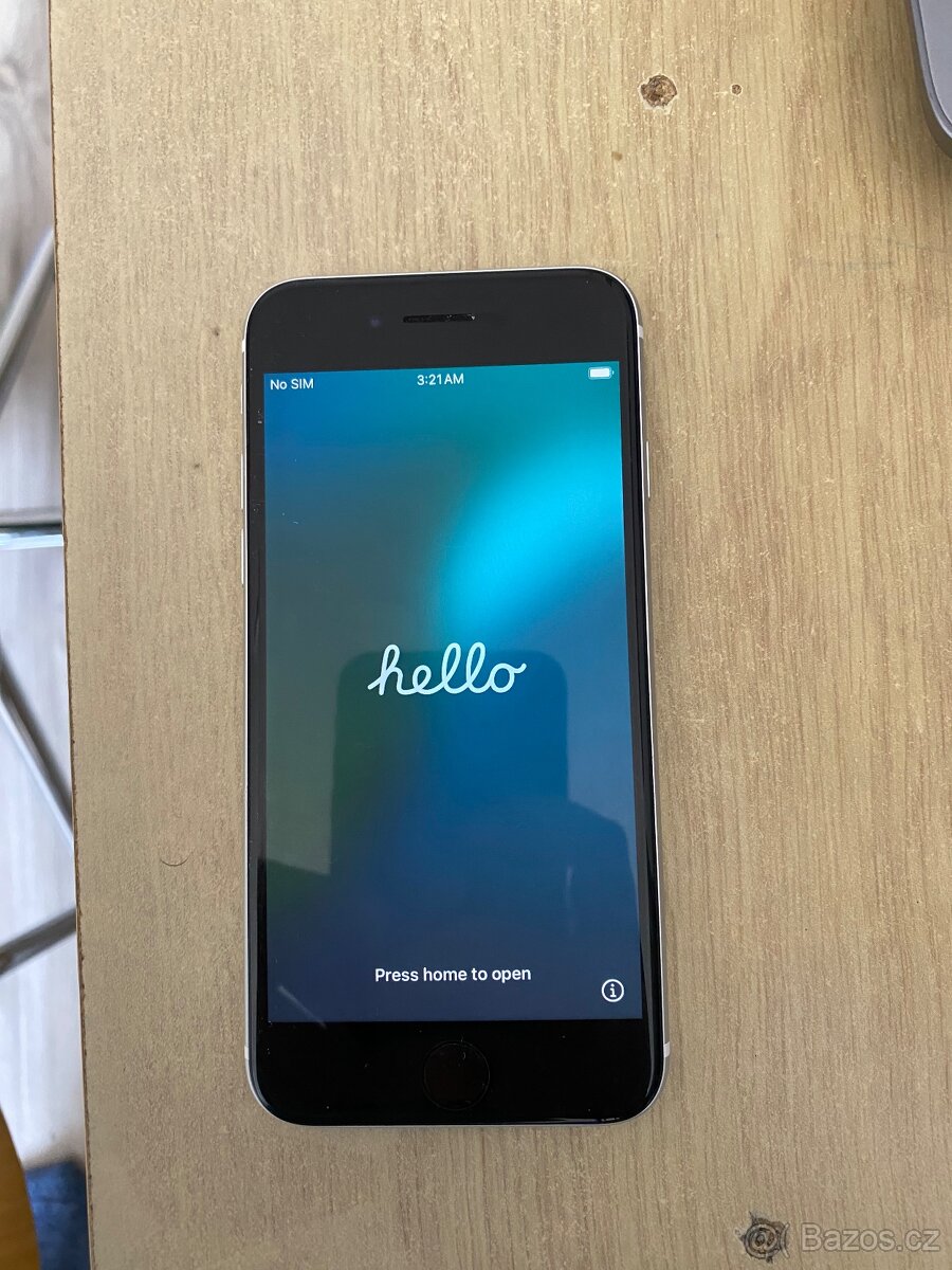 iPhone SE 2020