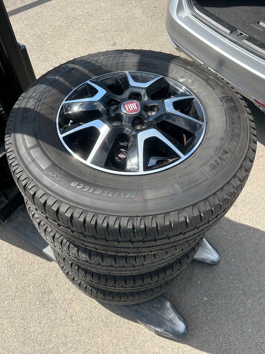 Fiat Ducato alukola r16 Michelin