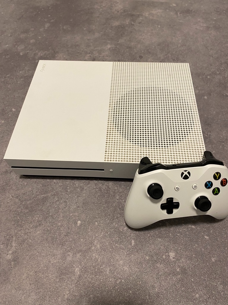 Xbox One S