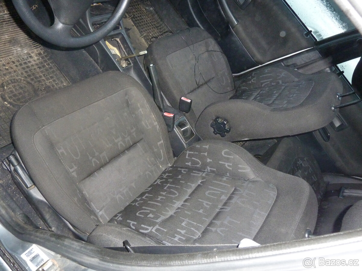 Peugeot 306,sportovní sedačky,sedadla prodám,