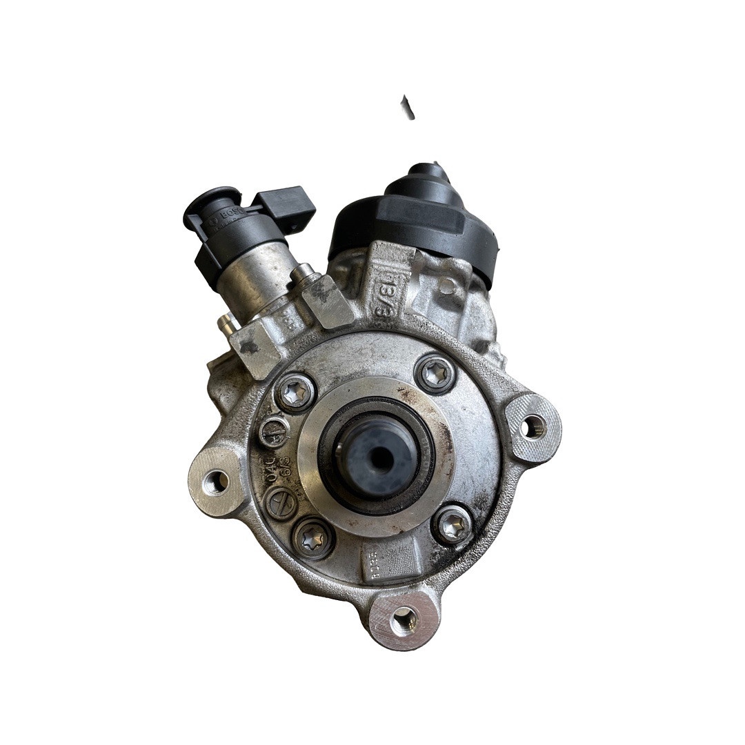 Vstřikovací čerpadlo BOSCH 03L130755 03L130755D 03L130755J -